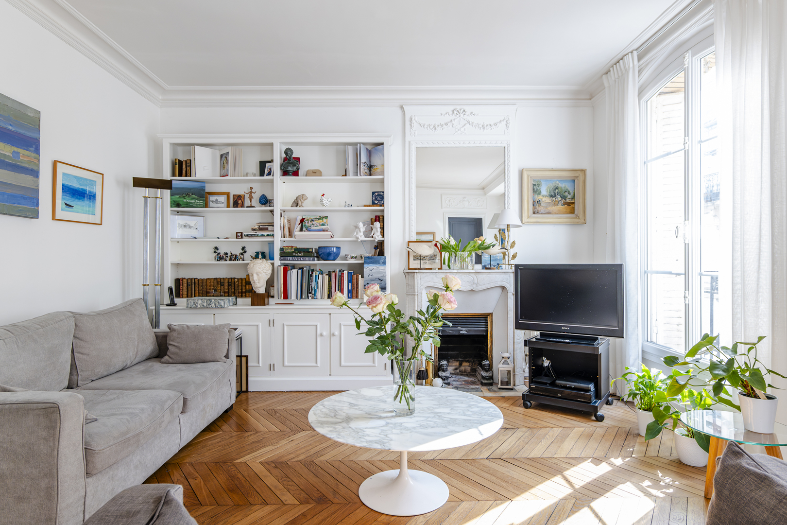 Letellier Light | 3 Bed Short Let Vacation Rental In Paris | Veeve